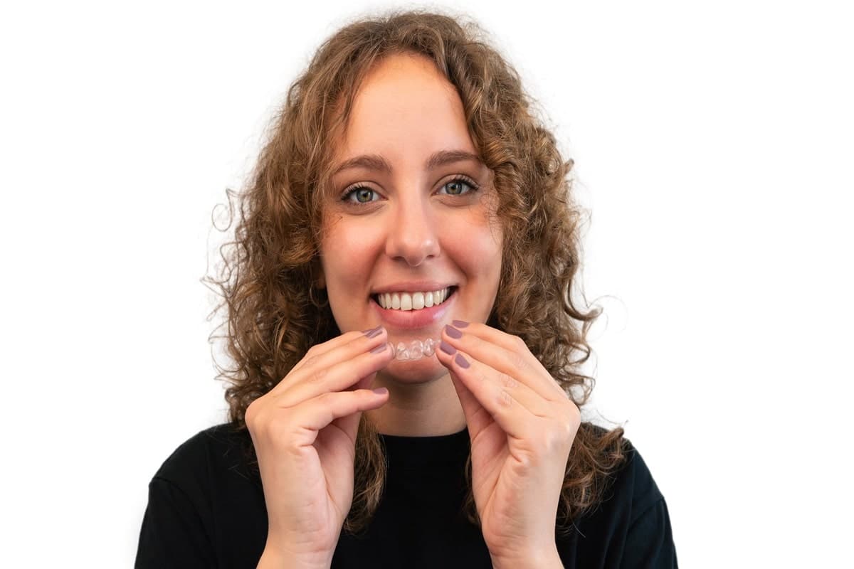 Featured image for “How Invisalign Makes Smiling in Photos Way Less Awkward on Valentine’s Day”